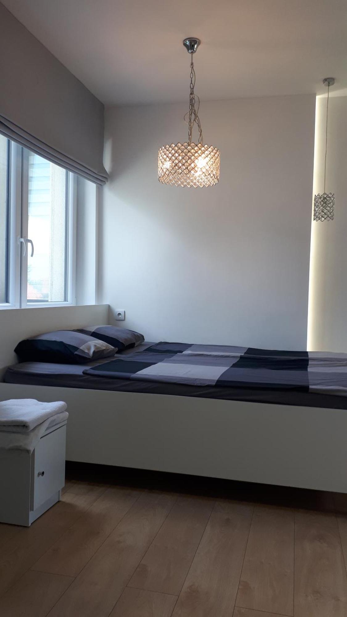 Luxury Apartment With Own Parking คอร์ซุฟ ภายนอก รูปภาพ